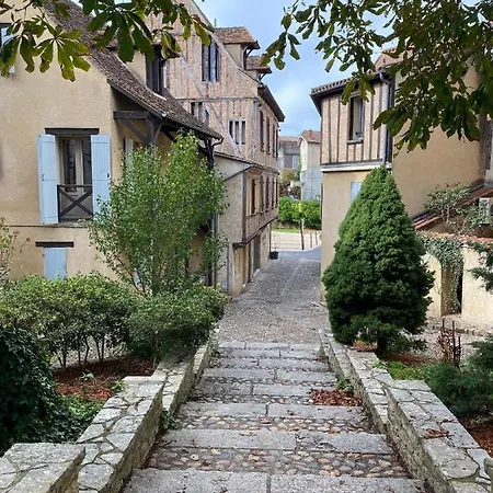 Marianne 7 דירה ברגרק