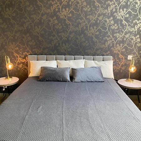 Marianne 7 דירה *